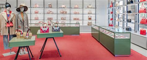 gucci bags outlet toronto|gucci toronto premium outlets.